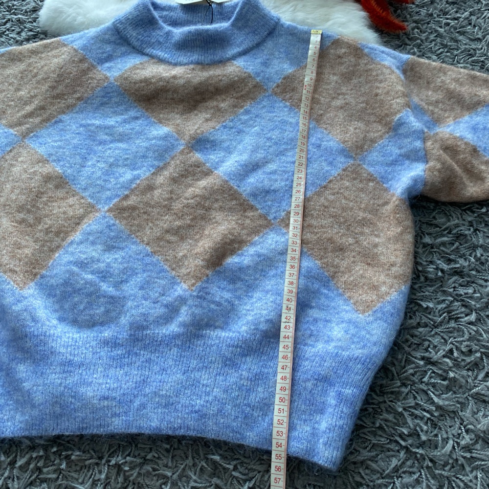 Zara Blue and Brown Argyle Sweater - Picture 6 of 7